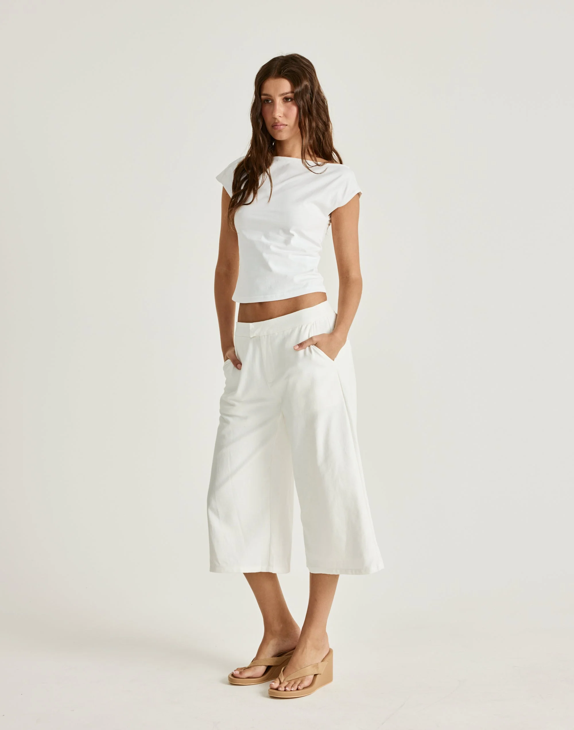Katia Midi Pants (White) 5 Katia Midi Pants (White)