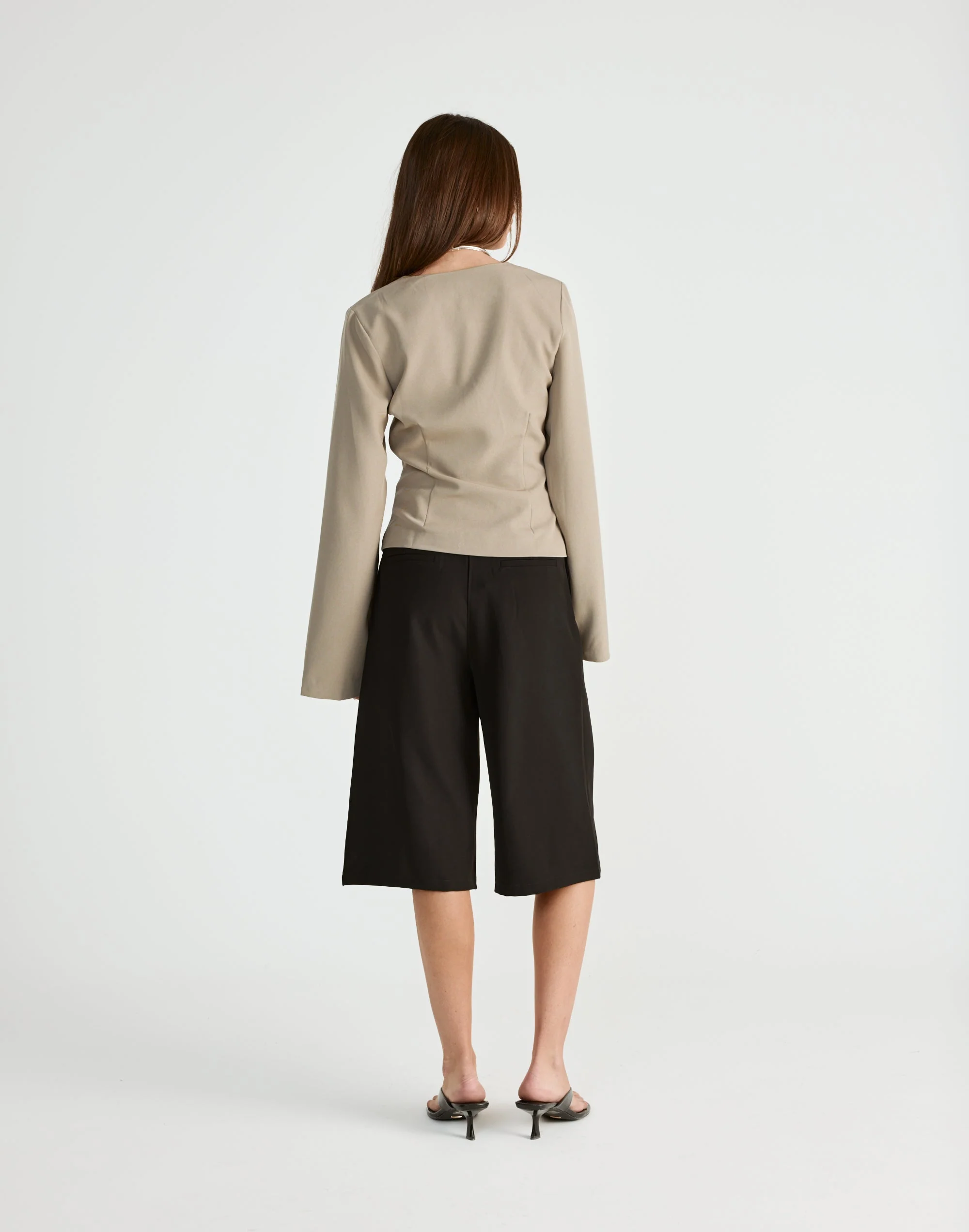 Norinne Long Sleeve Top (Pebble) 5 Norinne Long Sleeve Top (Pebble)