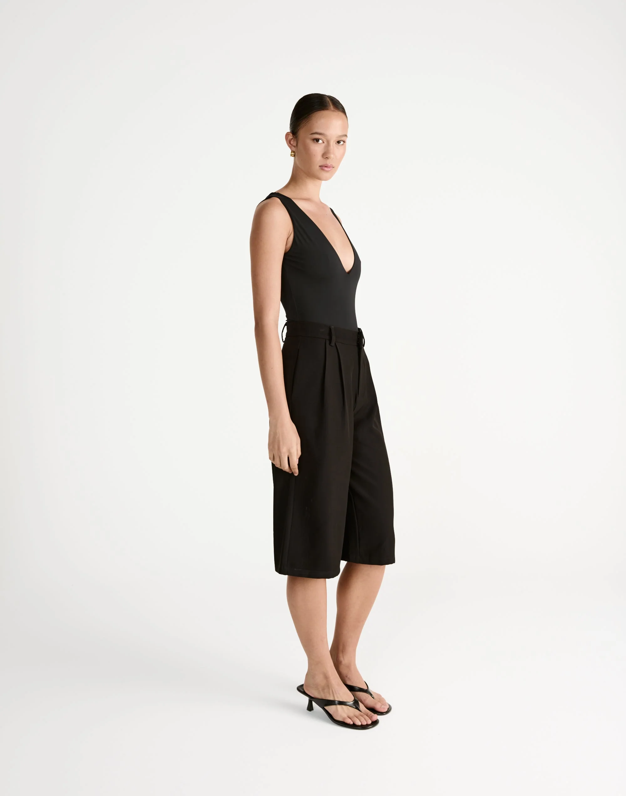 Emmett Midi Pants (Black) 6 Emmett Midi Pants (Black)