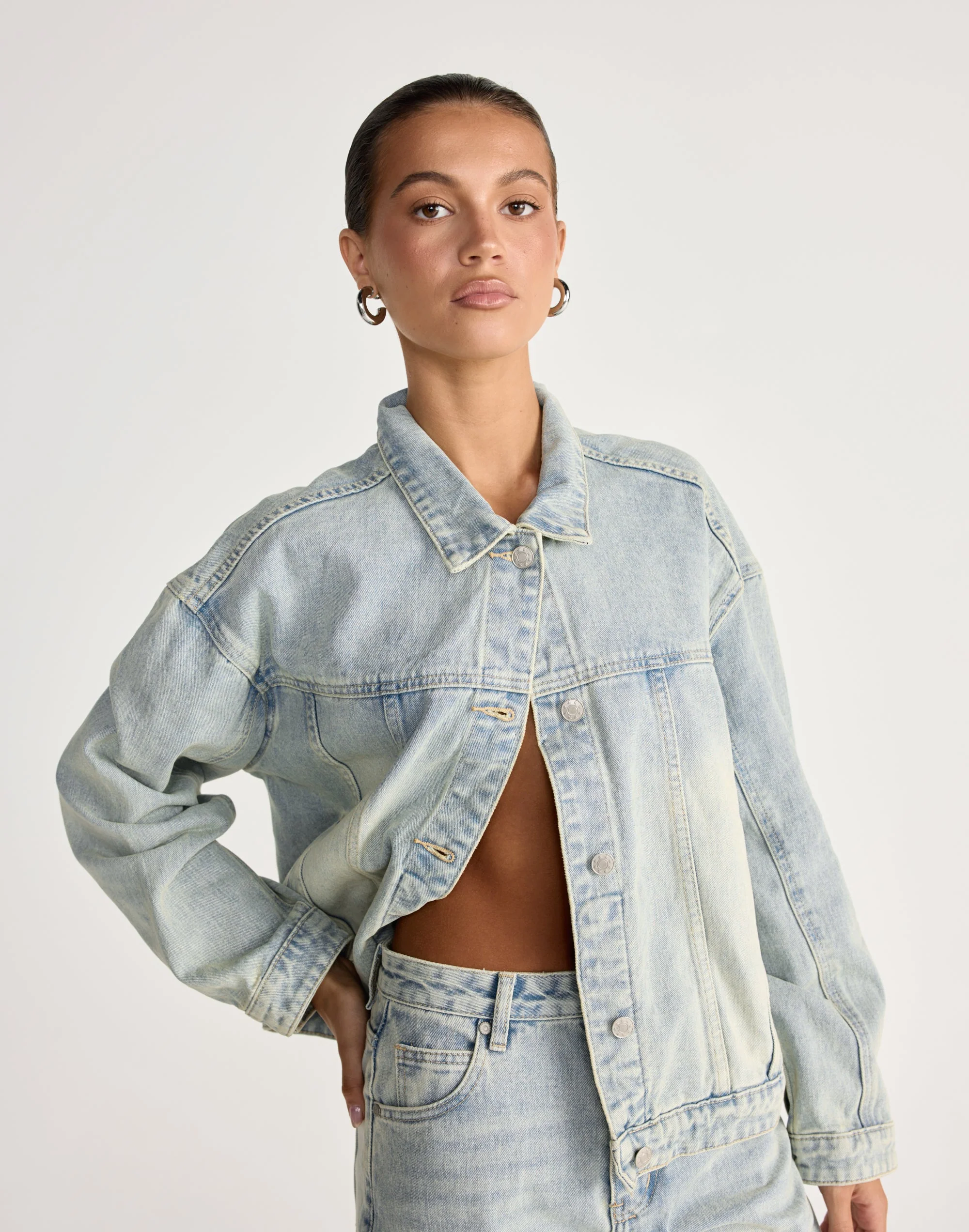 Briggs Denim Jacket (Sanded Wash)