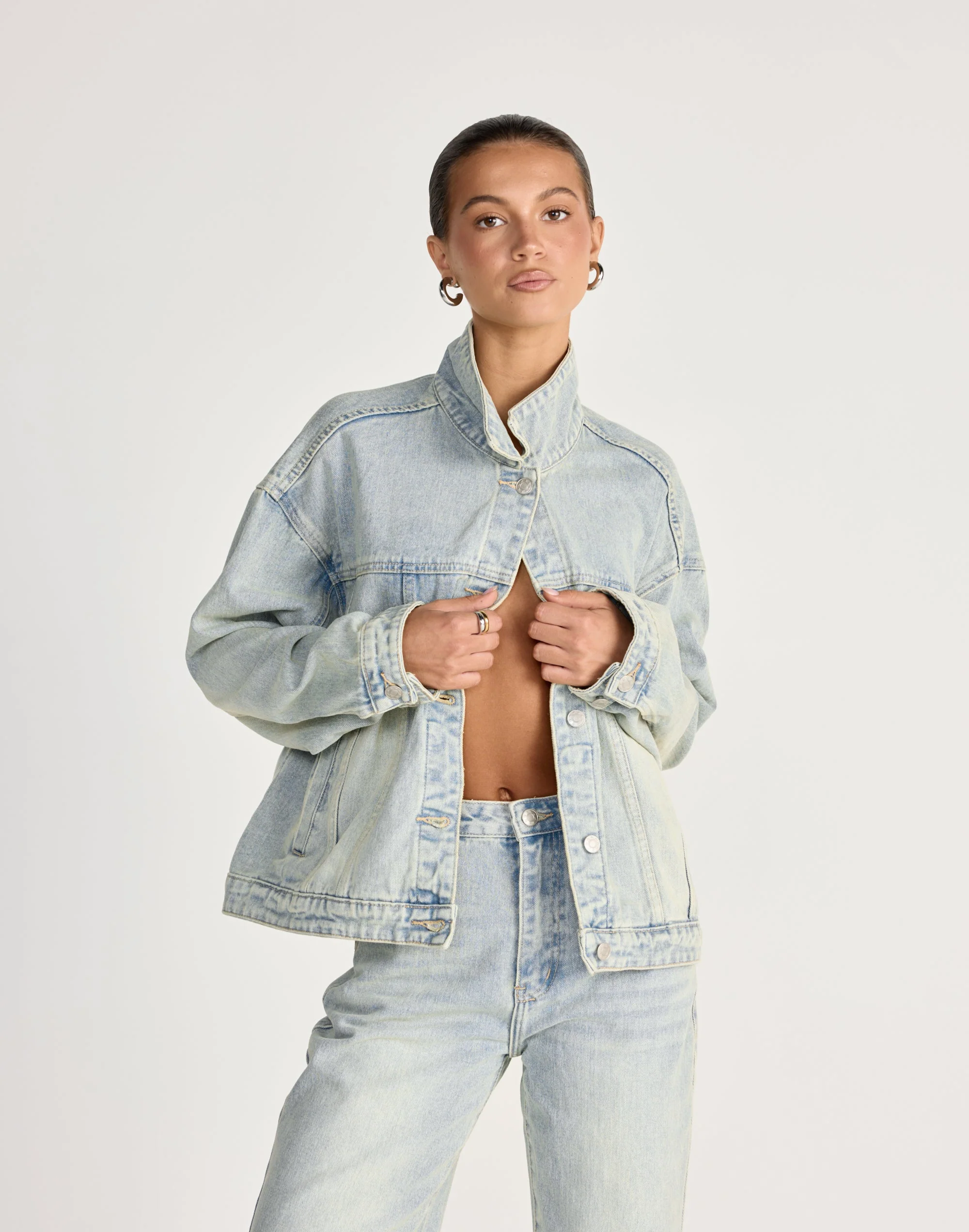 Briggs Denim Jacket (Sanded Wash) 6 Briggs Denim Jacket (Sanded Wash)