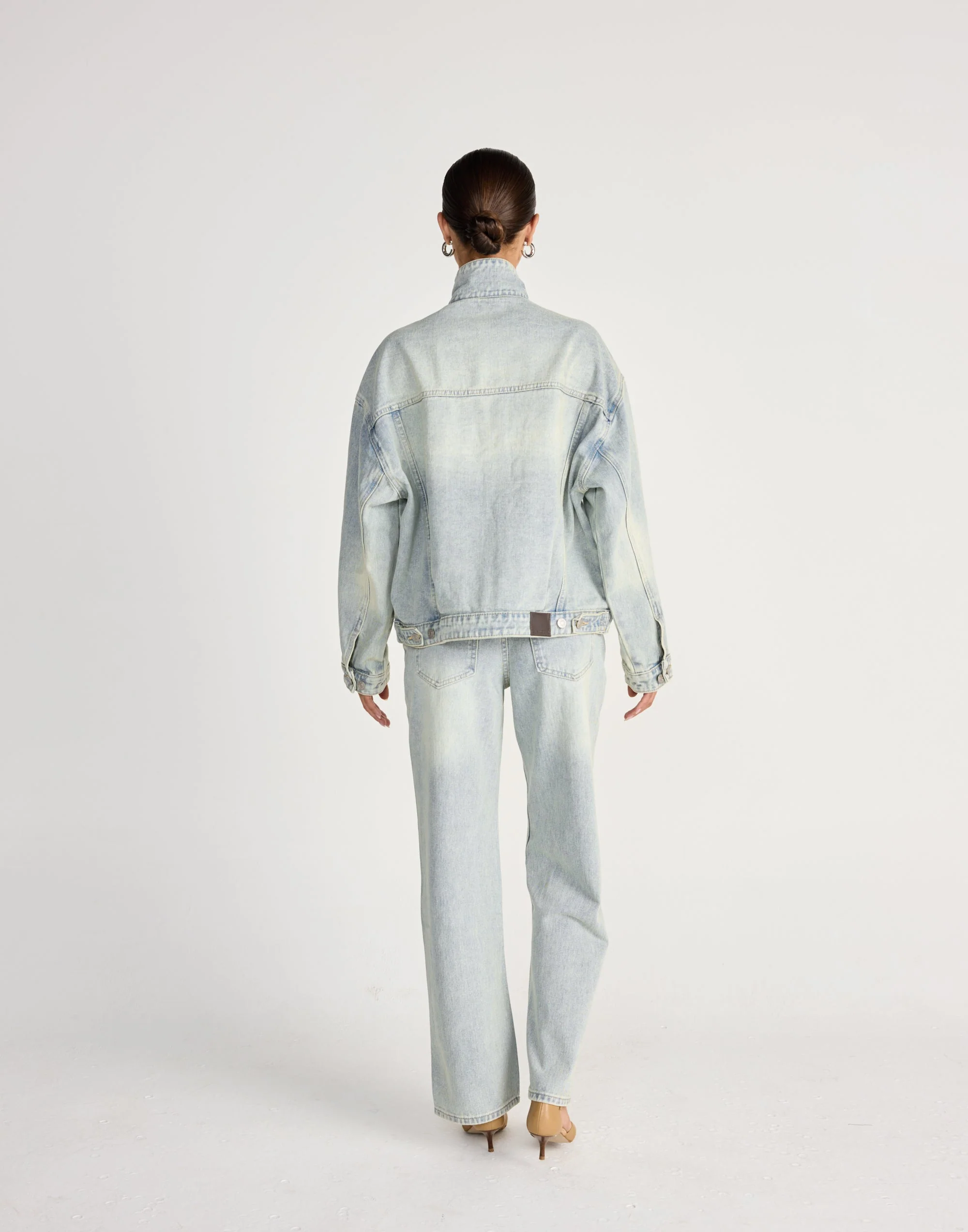 Briggs Denim Jacket (Sanded Wash) 8 Briggs Denim Jacket (Sanded Wash)