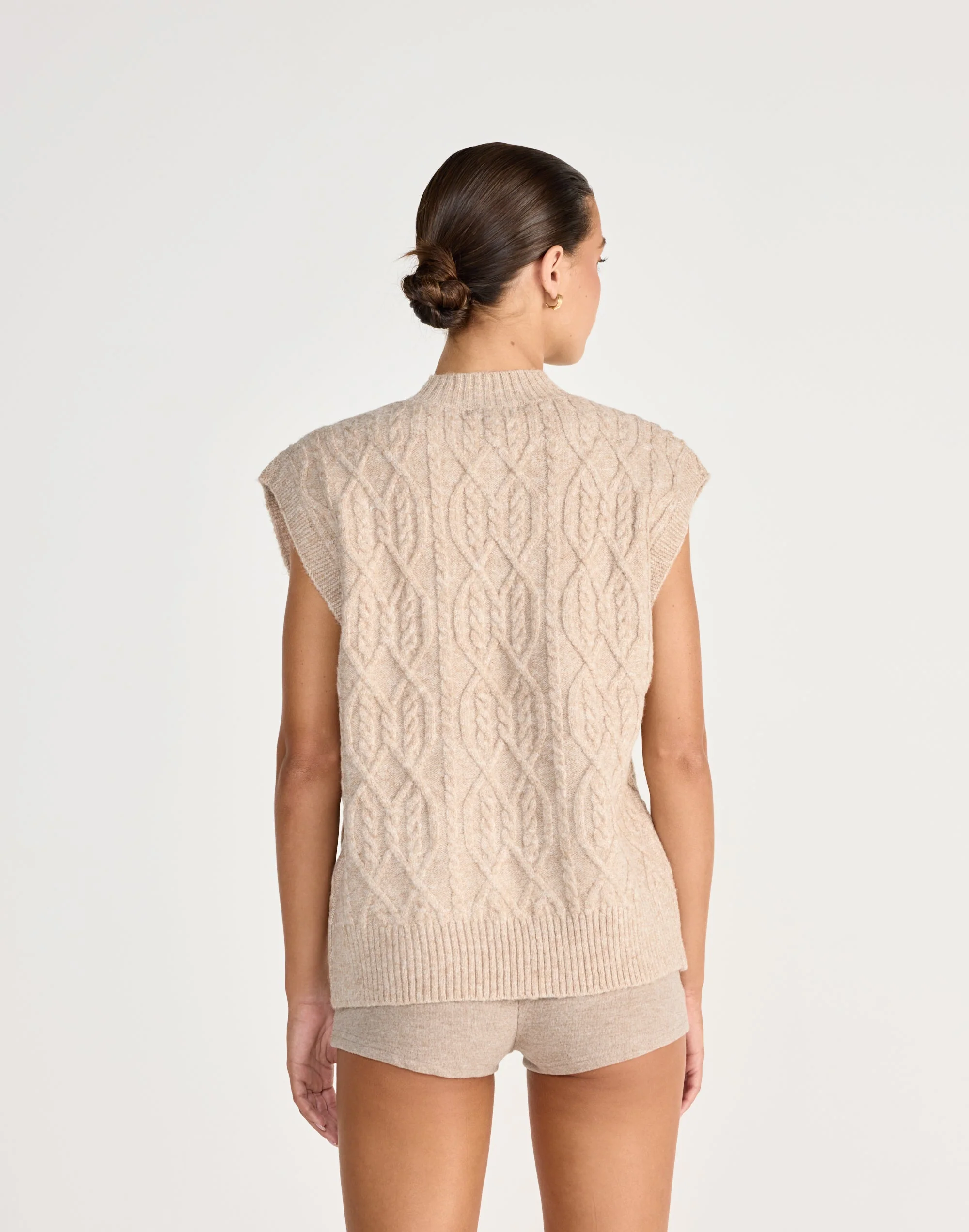 Oriana Vest (Latte)