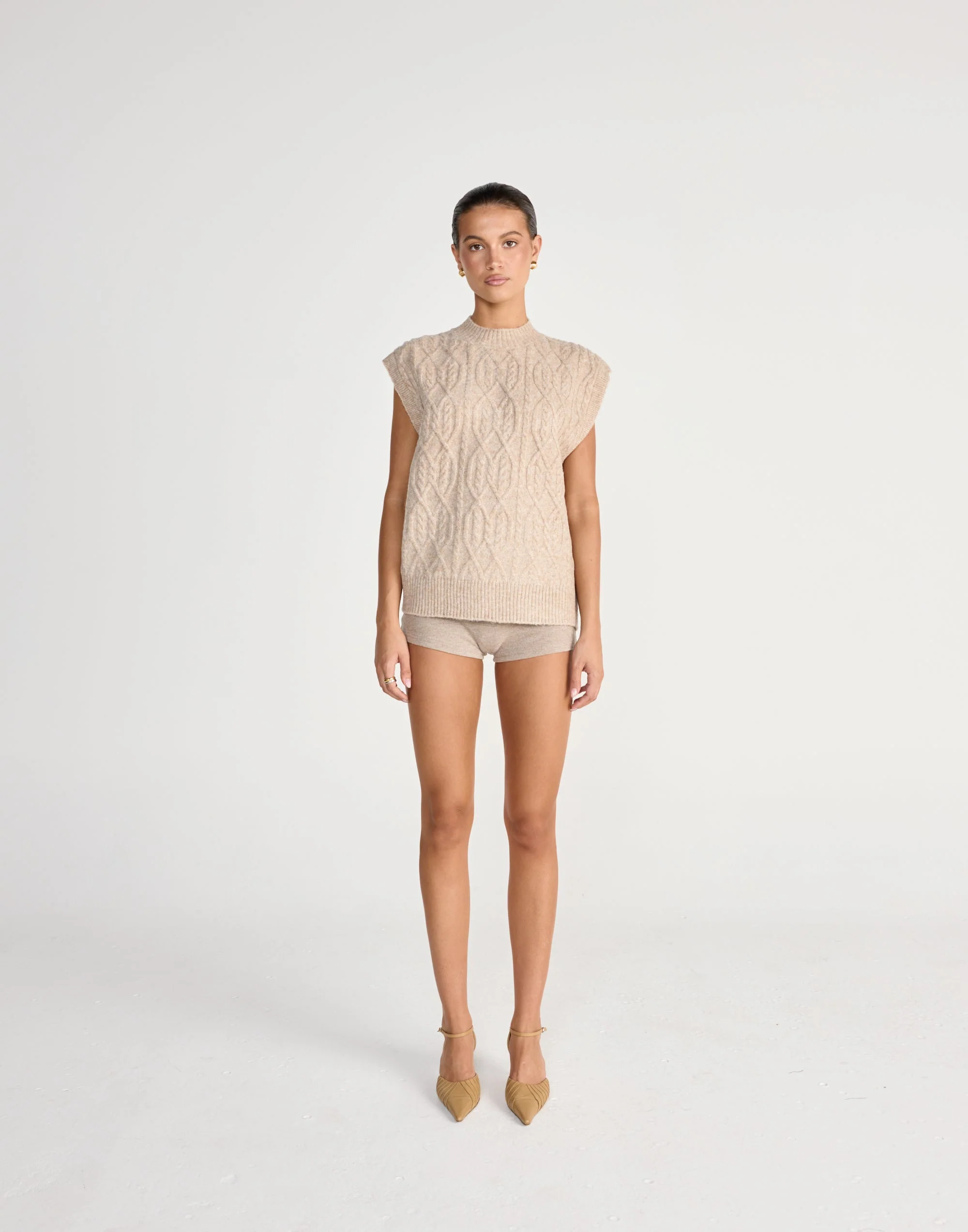 Oriana Vest (Latte) 3 Oriana Vest (Latte)