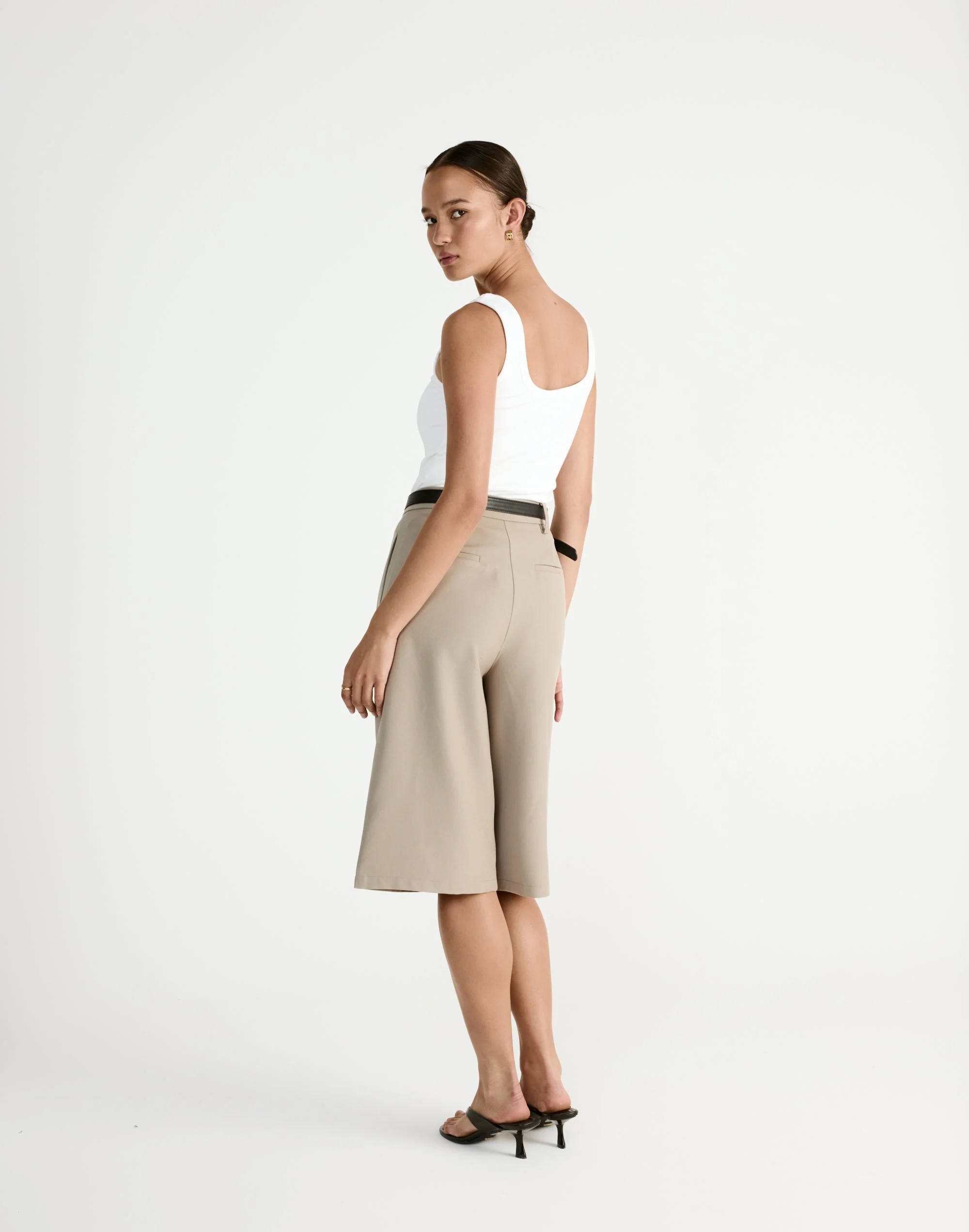 Emmett Midi Pants (Pebble) 12 Emmett Midi Pants (Pebble)