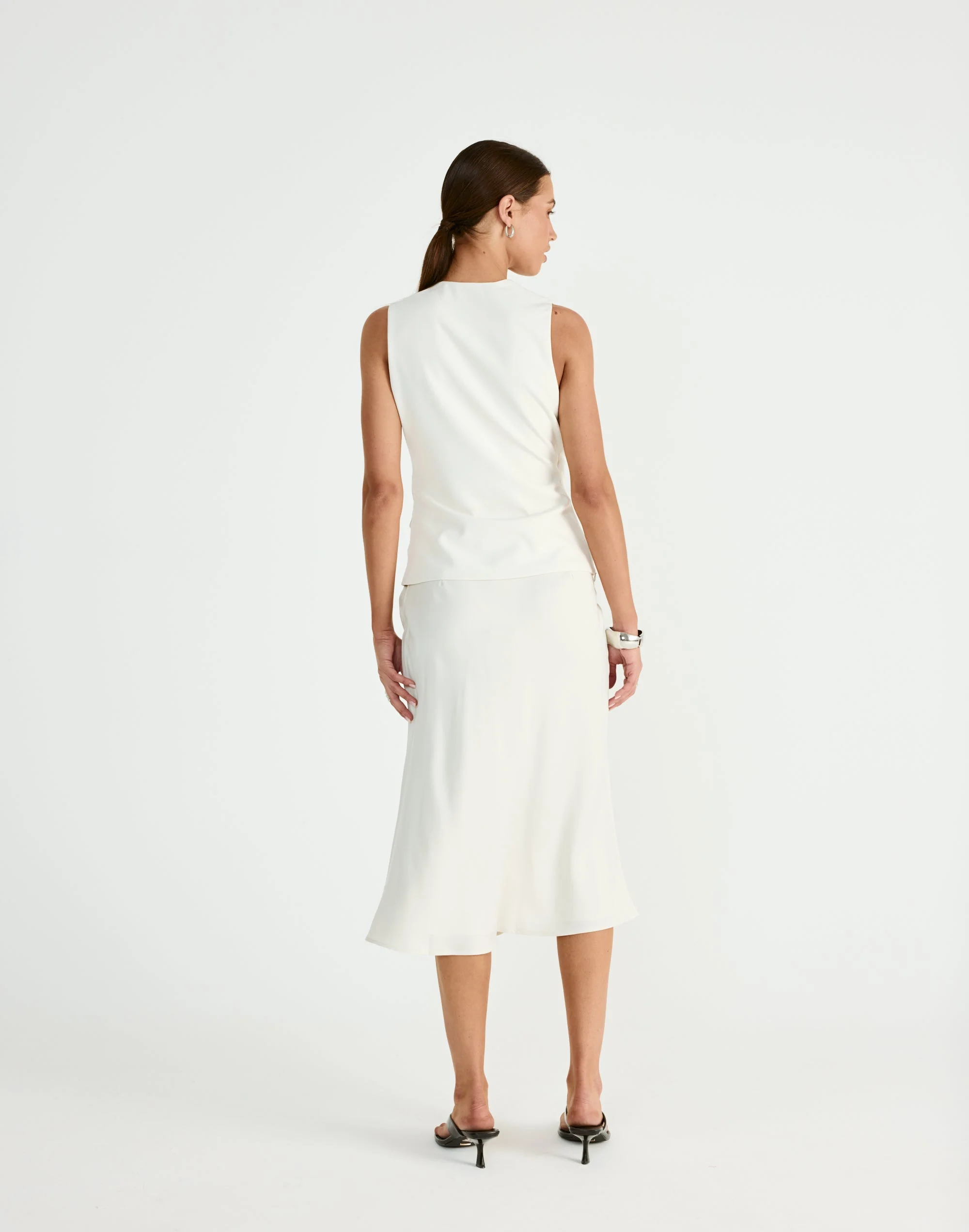 Pierce Top (Oat) 4 Pierce Top (Oat)