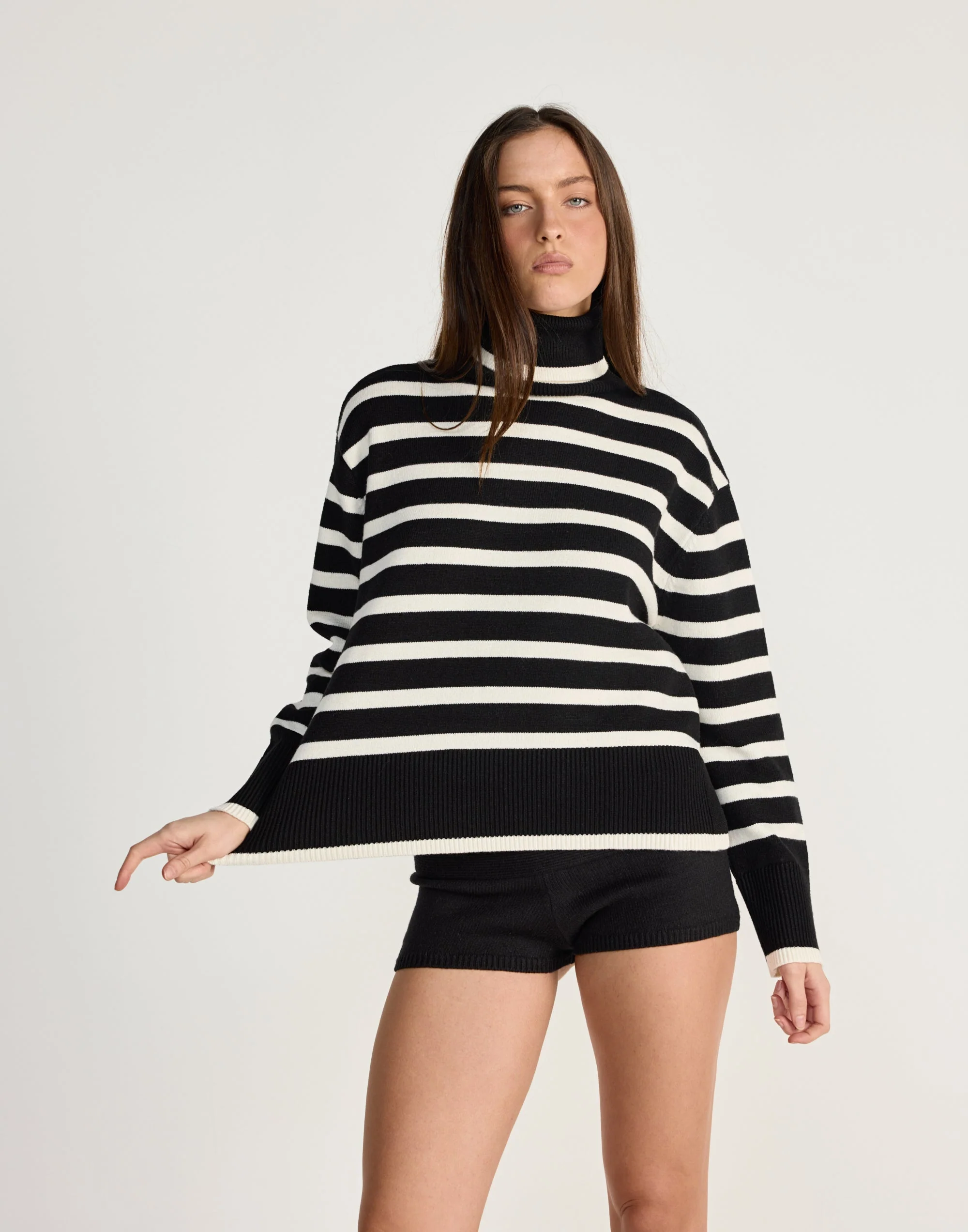 Dixie Jumper (Black/Cream) 11 Dixie Jumper (Black/Cream)