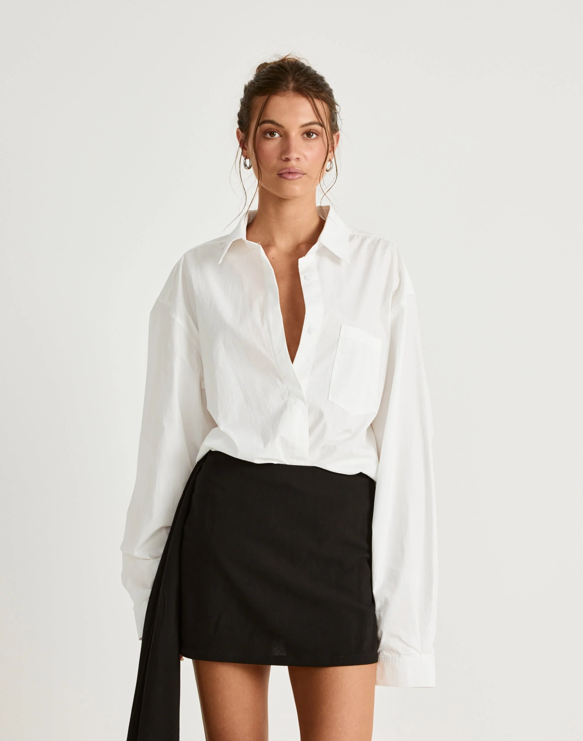 Evelyn Mini Skirt (Black)