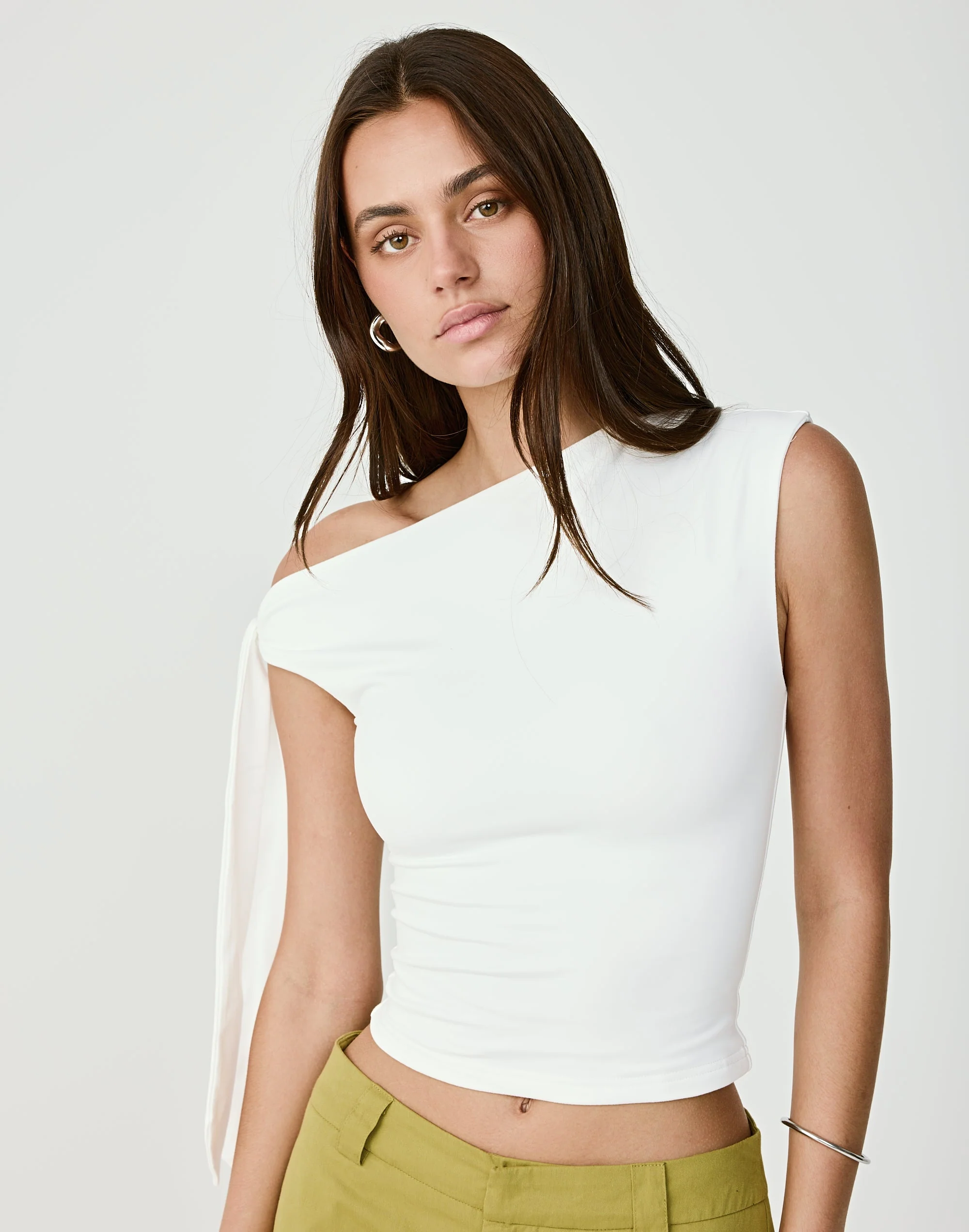 Fletcher Top (White) 4 Fletcher Top (White)