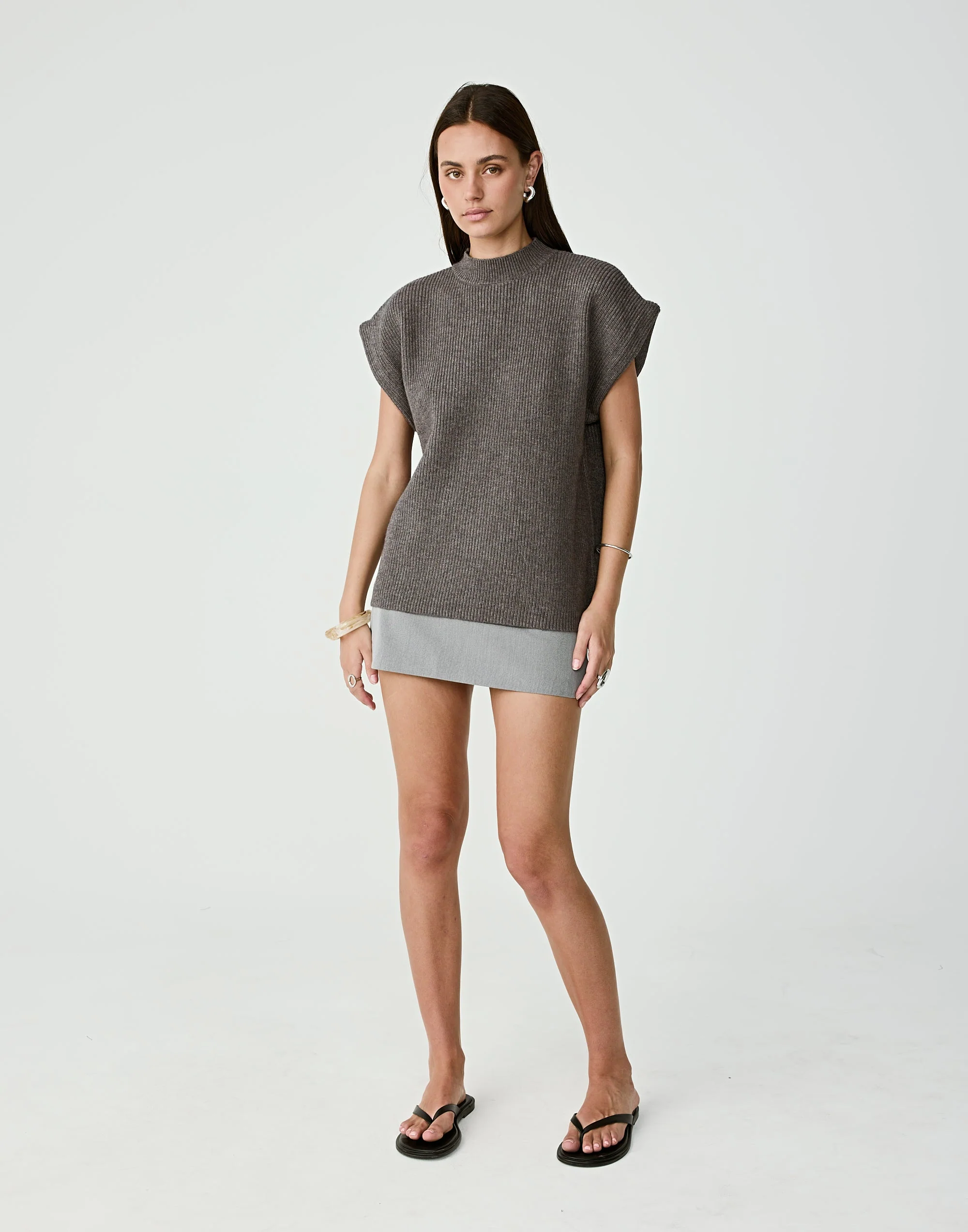 Riley Vest (Slate) 3 Riley Vest (Slate)