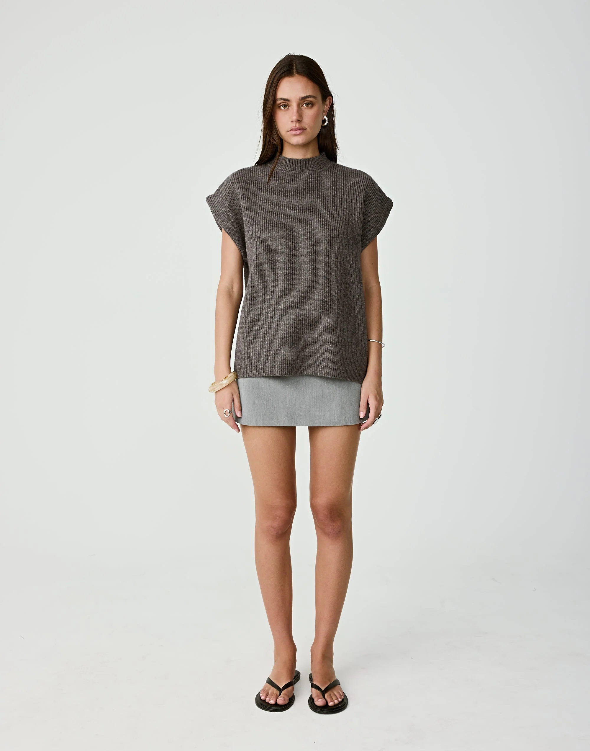 Riley Vest (Slate) 6 Riley Vest (Slate)