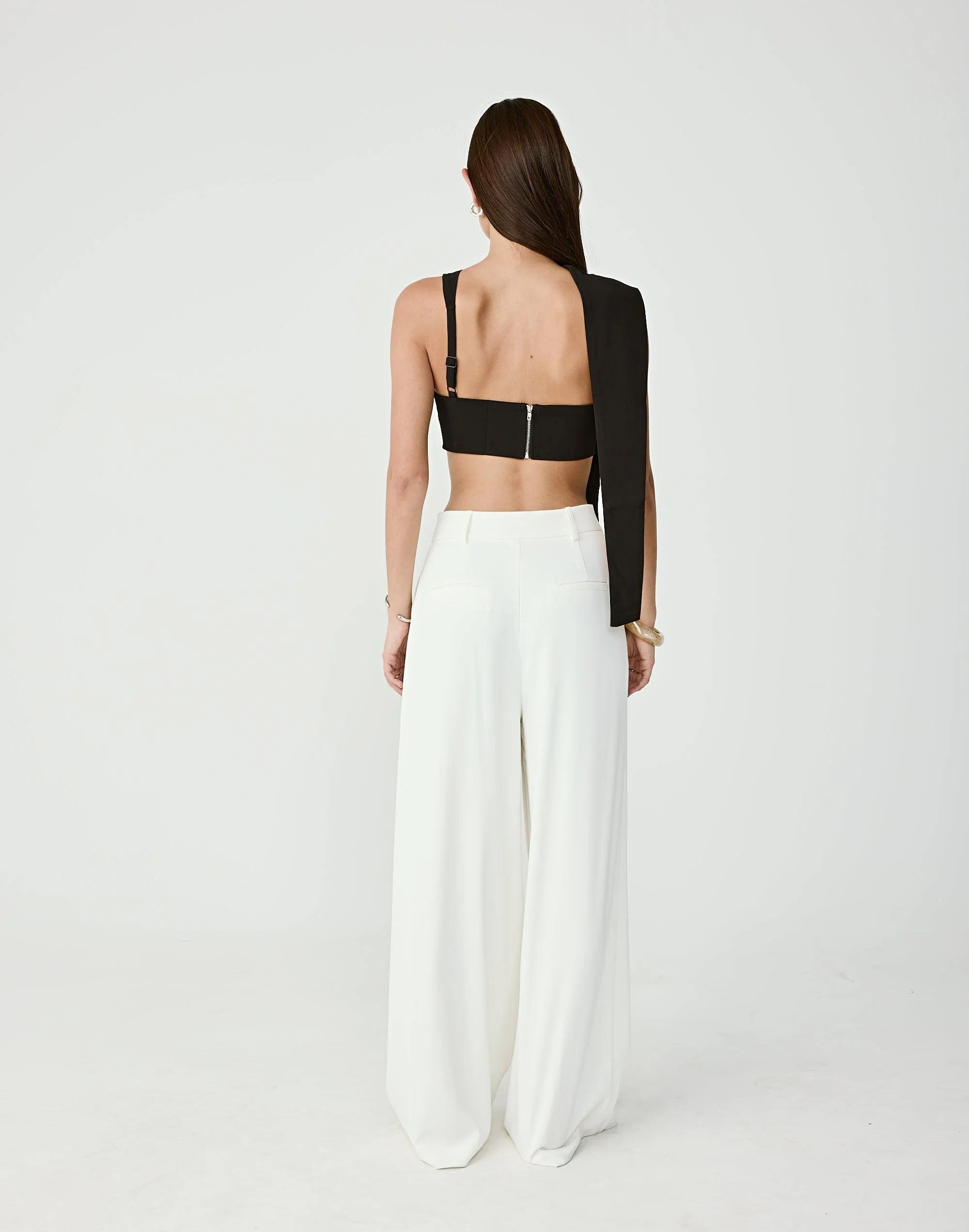 Aiden Top (Black) 8 Aiden Top (Black)